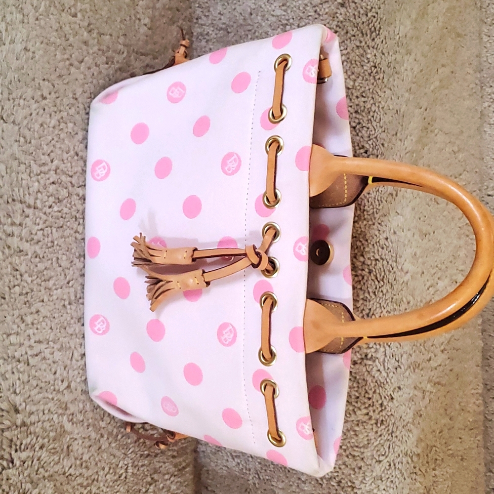 Dooney & Bourke purse